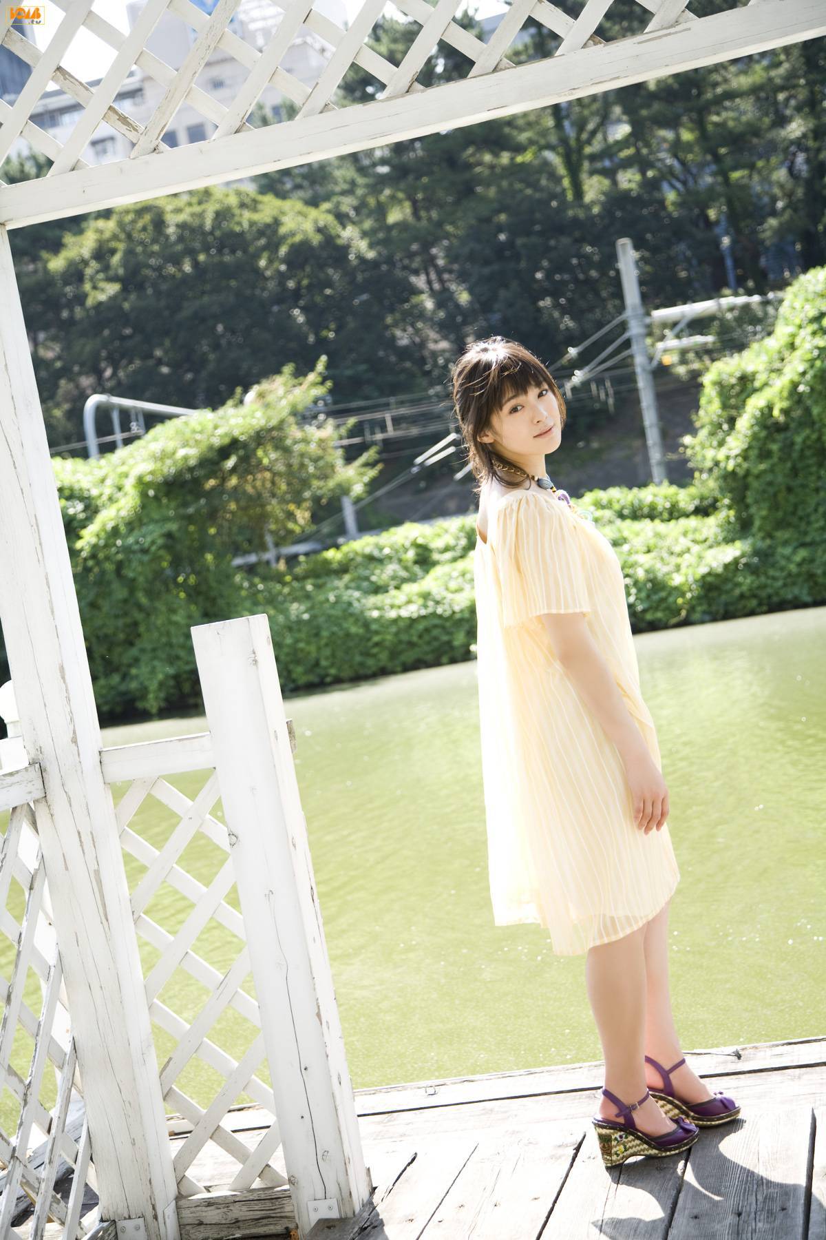 贯地谷诗穗梨 Shihori Kanjiya  Bomb.tv 清纯MM户外写真照